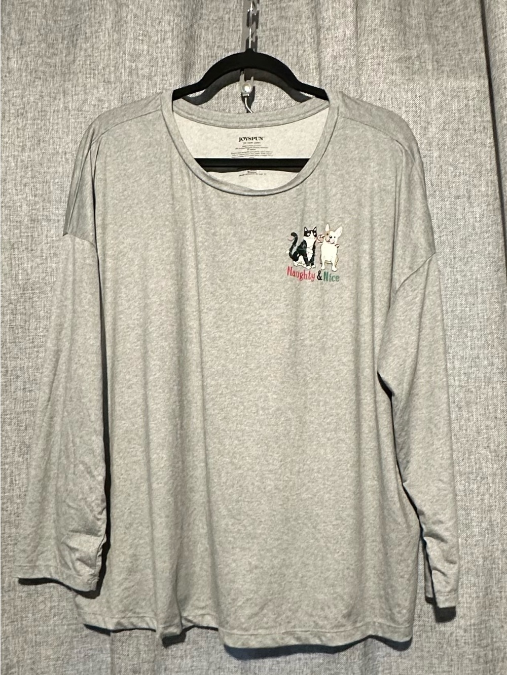 NWOT Naughty & Nice Gray Long-Sleeve Crewneck with Cat Dog Graphic Pajama Shirt